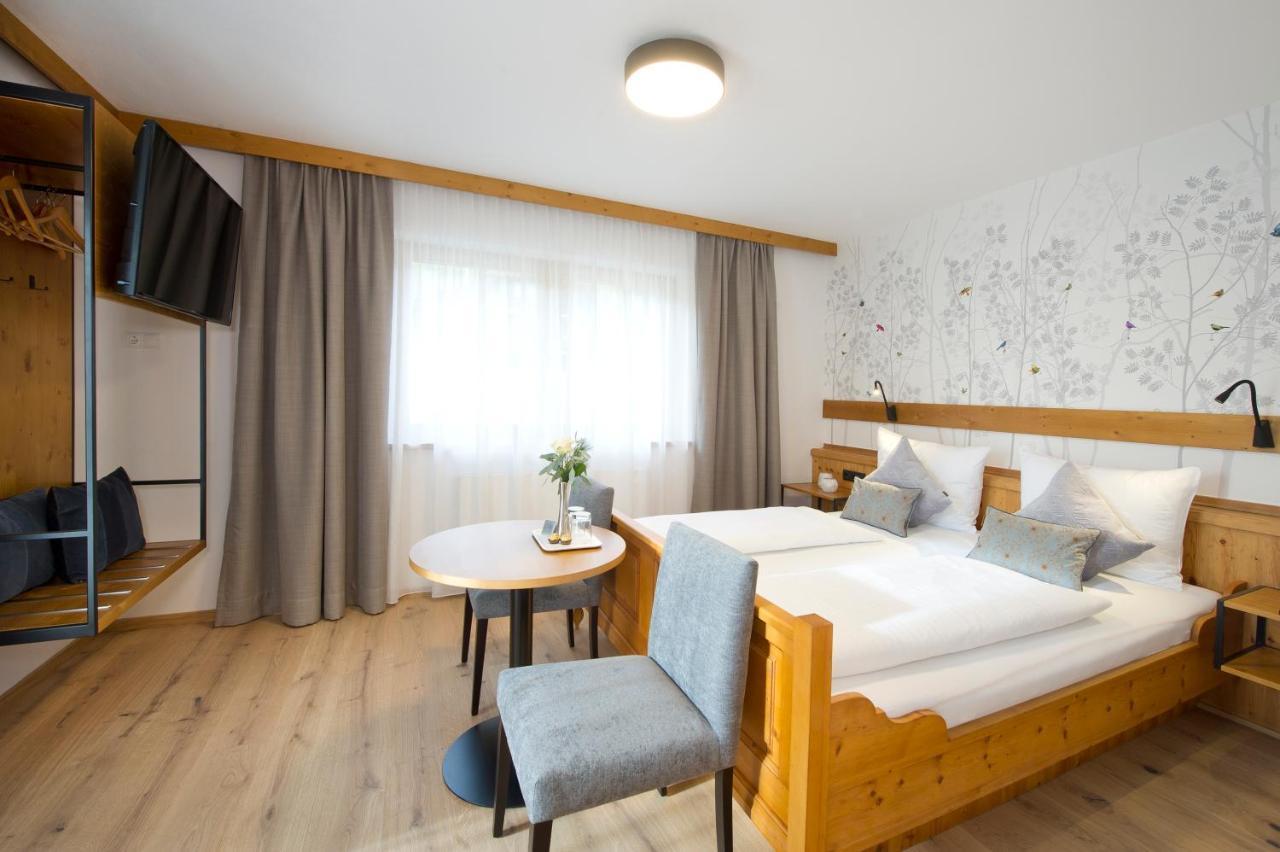פלאכאו Hotel Vierjahreszeiten מראה חיצוני תמונה